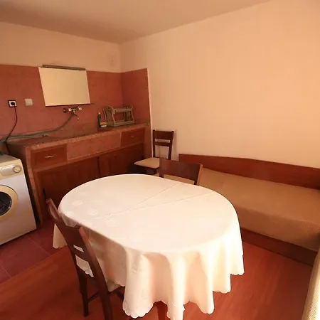 Slavey Homestay Elhovo (Yambol)